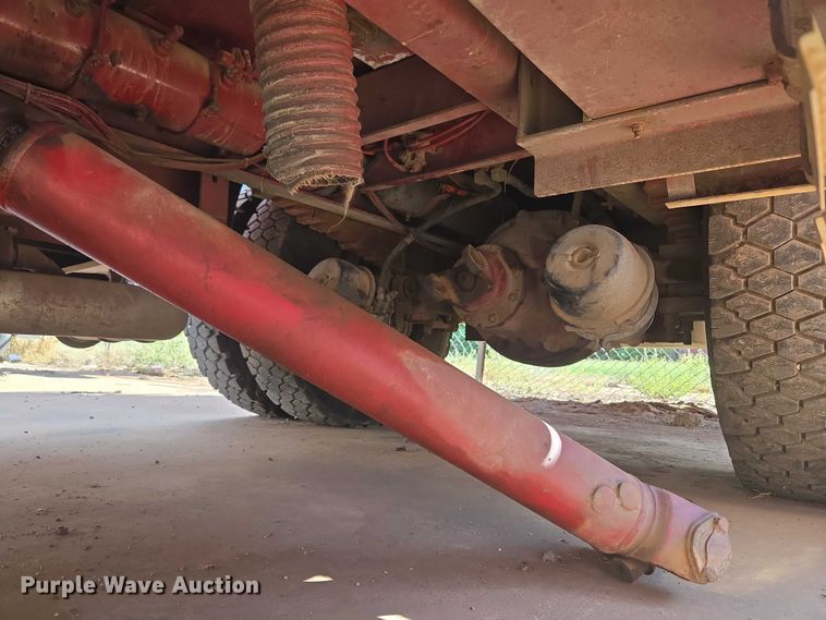 image for item EU3879 1986 Pierce Arrow pumper fire truck