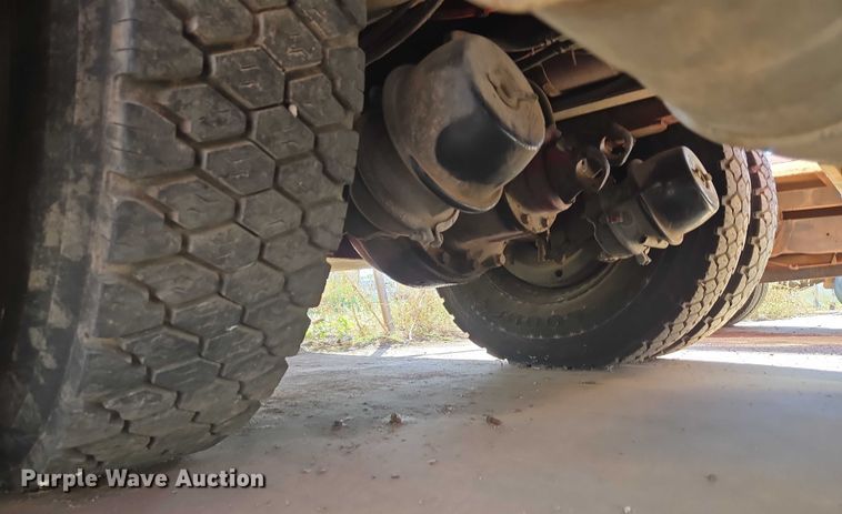 image for item EU3879 1986 Pierce Arrow pumper fire truck