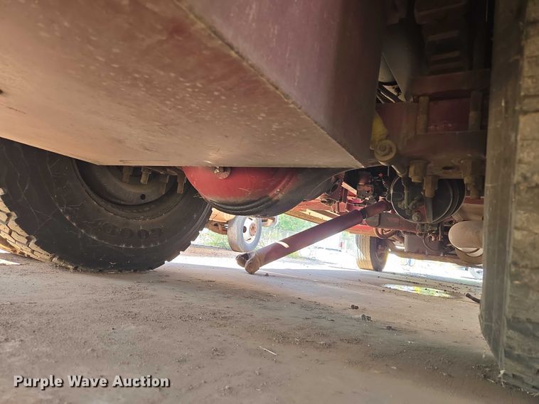 image for item EU3879 1986 Pierce Arrow pumper fire truck