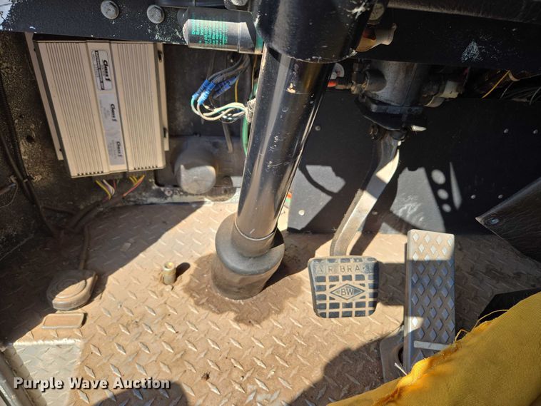 image for item EU3879 1986 Pierce Arrow pumper fire truck