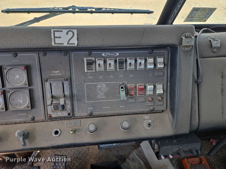 image for item EU3879 1986 Pierce Arrow pumper fire truck