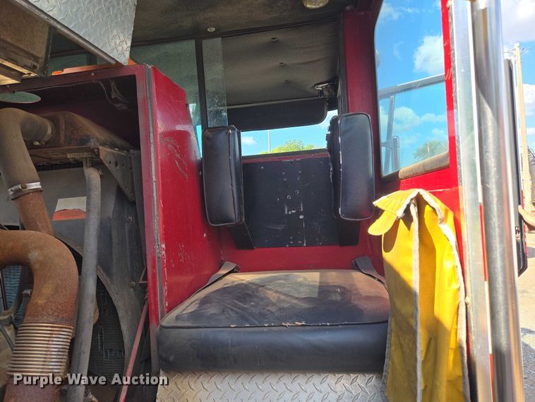 image for item EU3879 1986 Pierce Arrow pumper fire truck