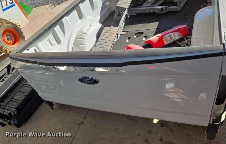 image for item EU3913 Ford pickup truck bed