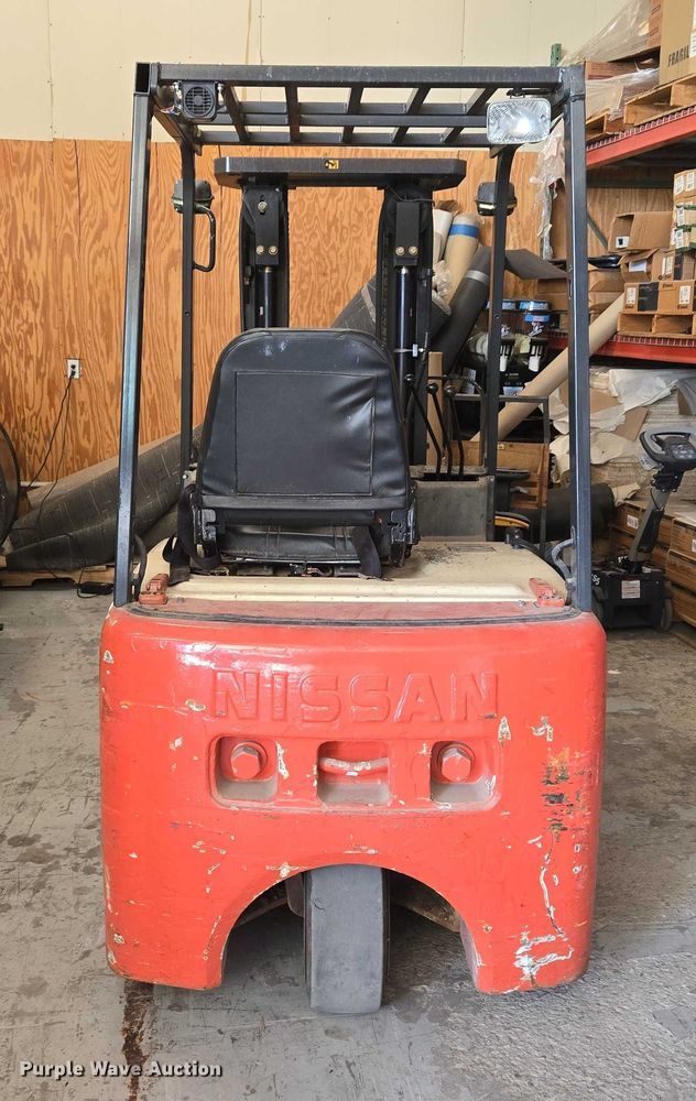 image for item EU3915 Nissan TN01L18HV forklift