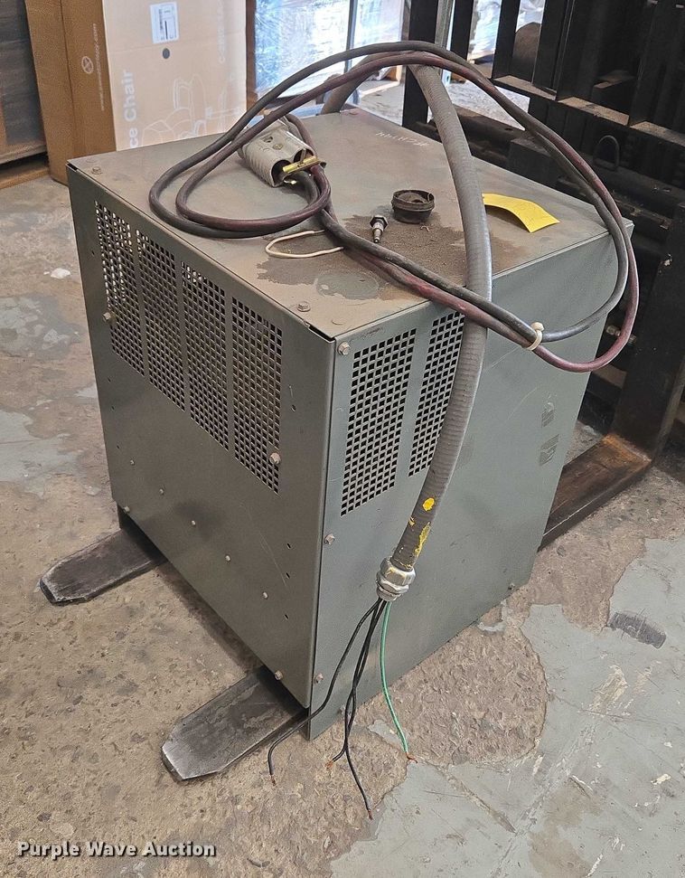 image for item EU3915 Nissan TN01L18HV forklift