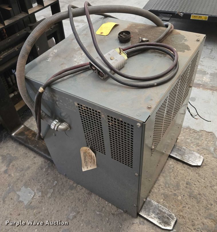 image for item EU3915 Nissan TN01L18HV forklift