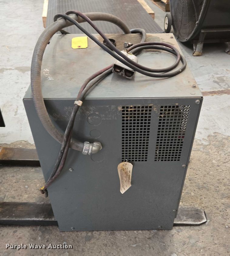 image for item EU3915 Nissan TN01L18HV forklift