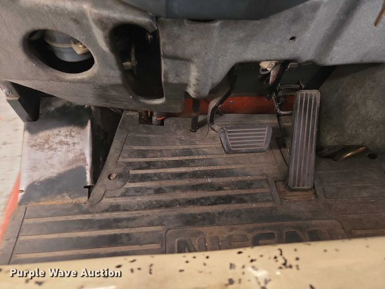 image for item EU3915 Nissan TN01L18HV forklift