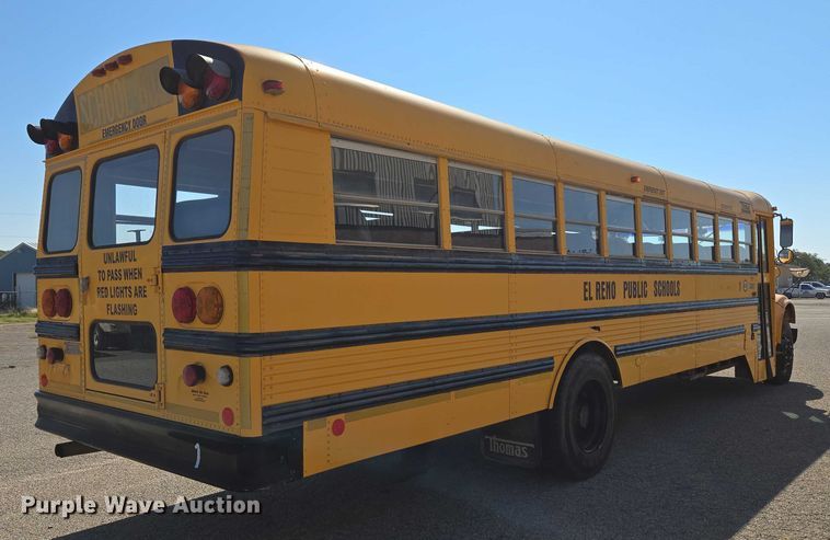 image for item EU3917 1999 International 3800 school bus