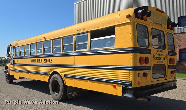 image for item EU3917 1999 International 3800 school bus