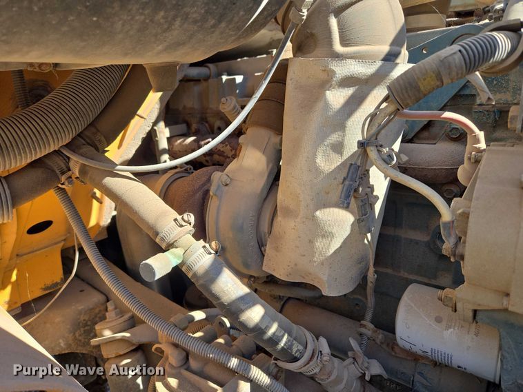 image for item EU3917 1999 International 3800 school bus