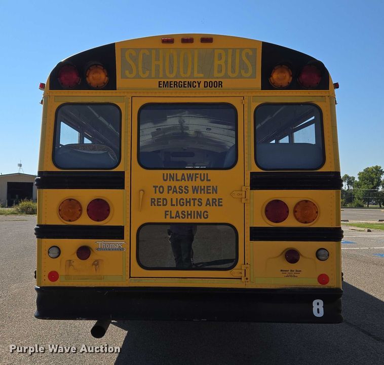 image for item EU3918 1999 International 3800 school bus