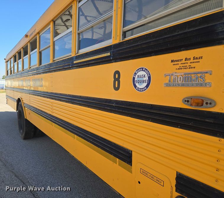 image for item EU3918 1999 International 3800 school bus