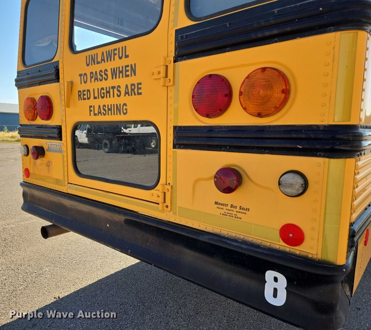 image for item EU3918 1999 International 3800 school bus