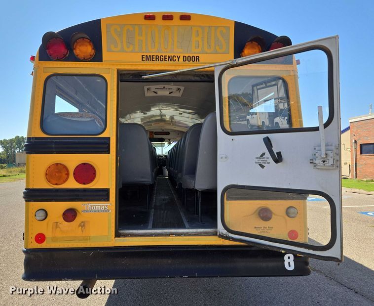 image for item EU3918 1999 International 3800 school bus