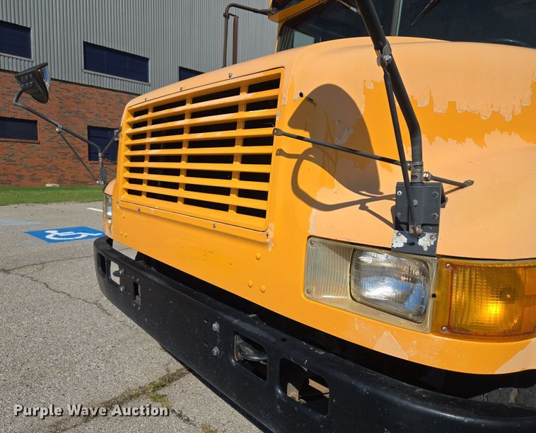 image for item EU3918 1999 International 3800 school bus