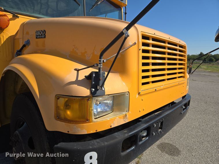 image for item EU3918 1999 International 3800 school bus