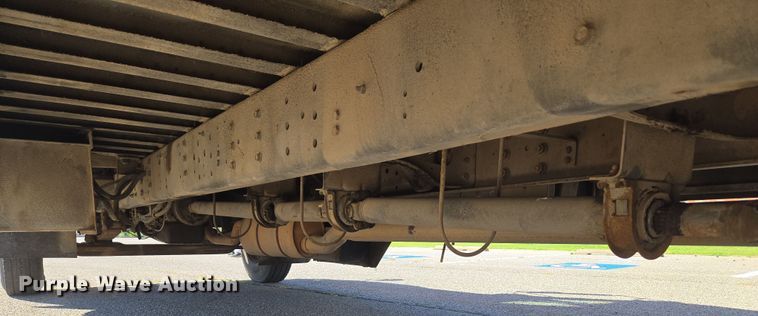 image for item EU3918 1999 International 3800 school bus