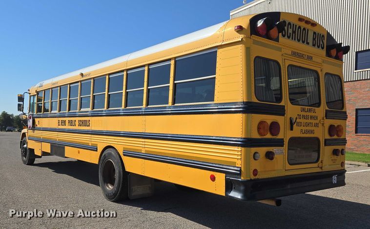 image for item EU3919 2004 Freightliner FS65  school bus