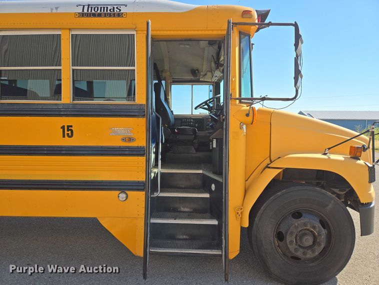 image for item EU3919 2004 Freightliner FS65  school bus