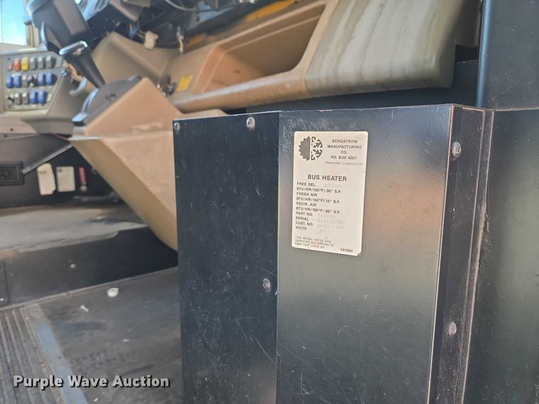 image for item EU3919 2004 Freightliner FS65  school bus