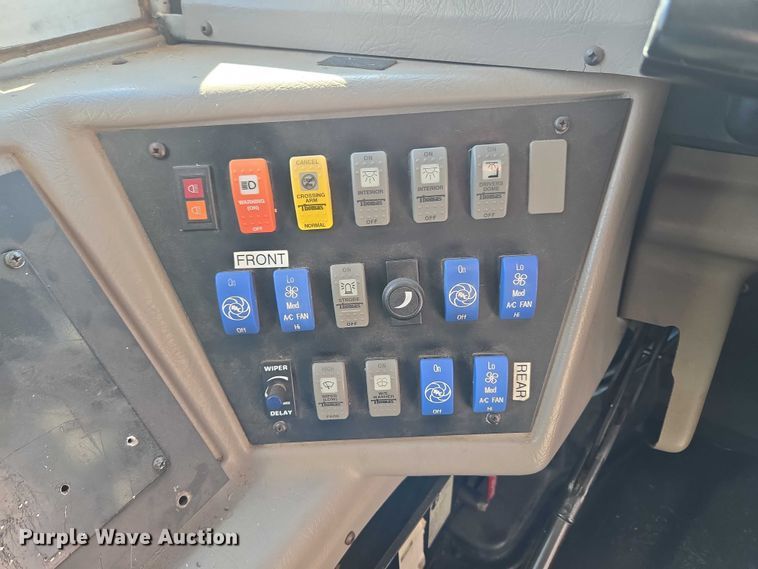 image for item EU3919 2004 Freightliner FS65  school bus