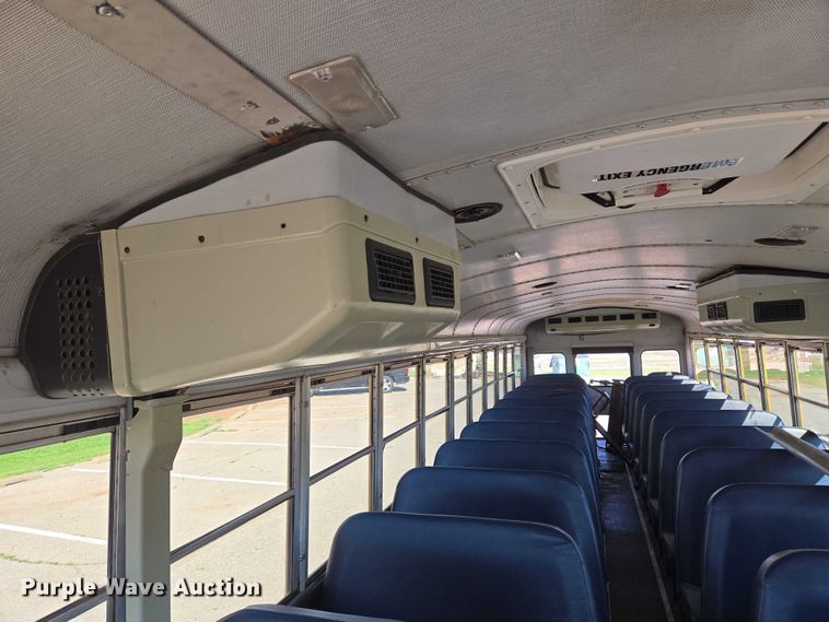 image for item EU3919 2004 Freightliner FS65  school bus