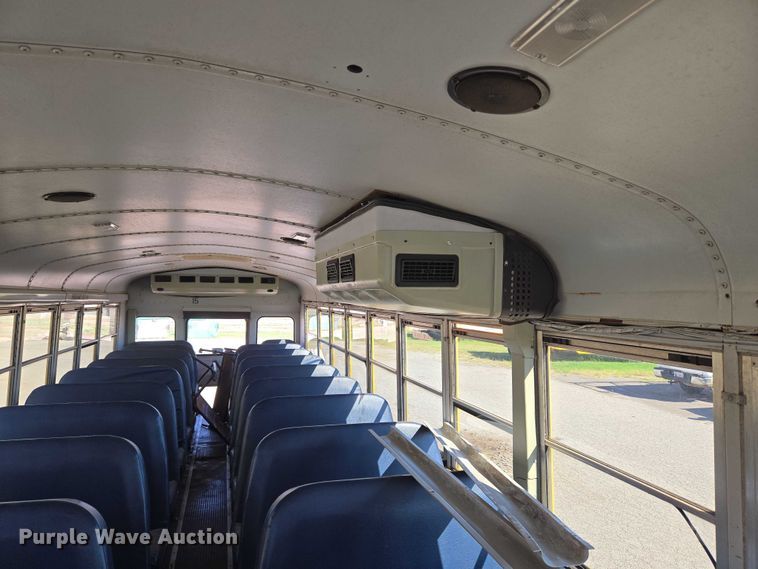 image for item EU3919 2004 Freightliner FS65  school bus