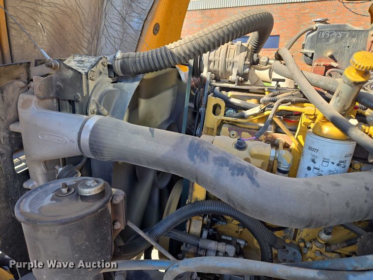 image for item EU3919 2004 Freightliner FS65  school bus