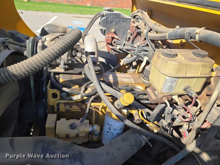 image for item EU3919 2004 Freightliner FS65  school bus