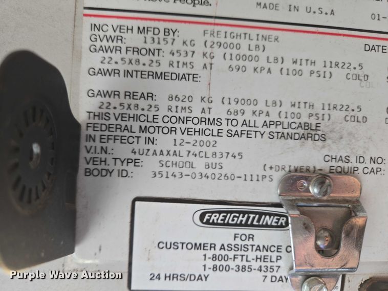 image for item EU3919 2004 Freightliner FS65  school bus