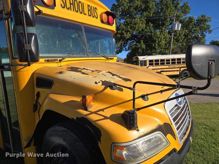 image for item EU3927 2016 Blue Bird Vision school bus