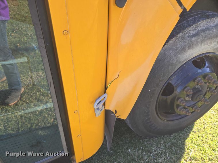 image for item EU3927 2016 Blue Bird Vision school bus