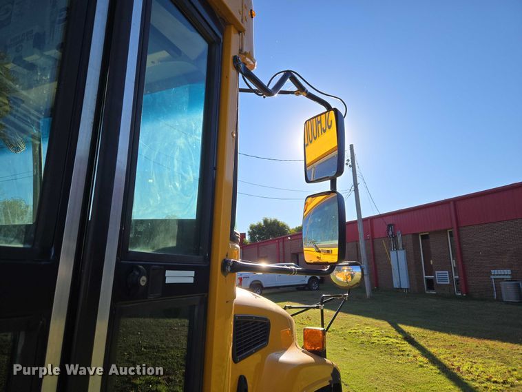 image for item EU3927 2016 Blue Bird Vision school bus