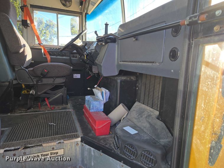 image for item EU3927 2016 Blue Bird Vision school bus