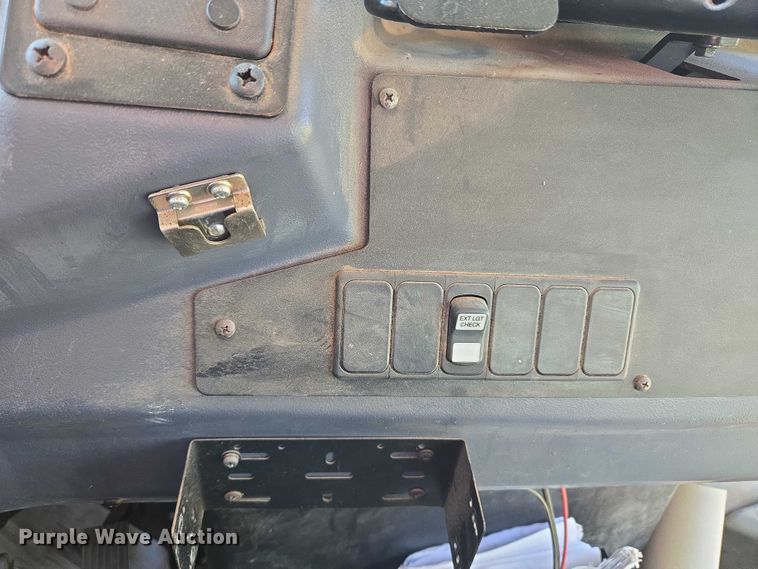 image for item EU3927 2016 Blue Bird Vision school bus