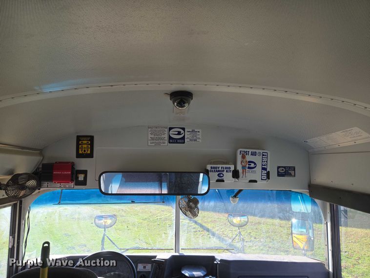 image for item EU3927 2016 Blue Bird Vision school bus