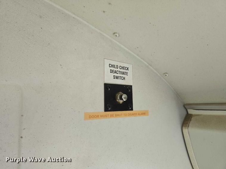 image for item EU3927 2016 Blue Bird Vision school bus