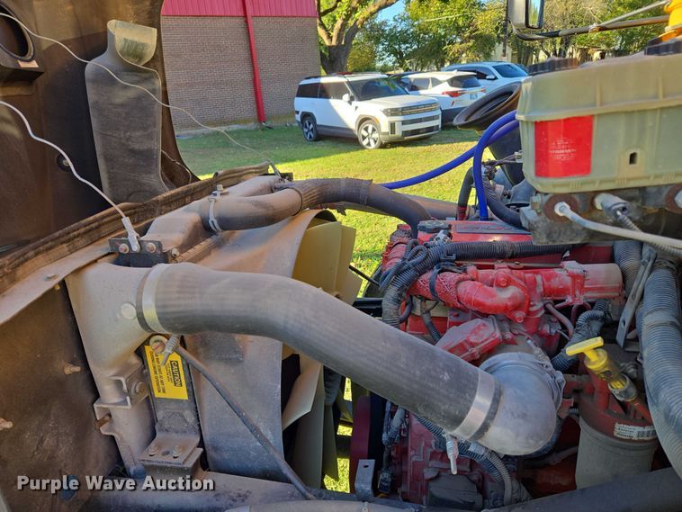 image for item EU3927 2016 Blue Bird Vision school bus