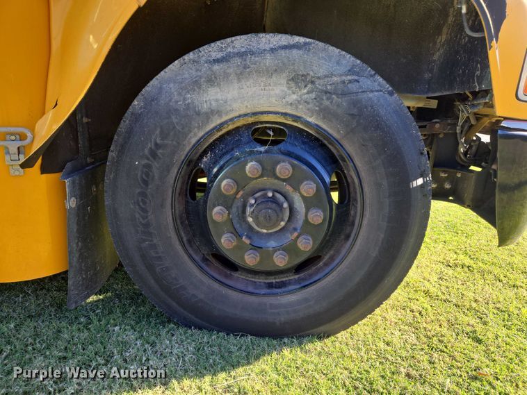 image for item EU3927 2016 Blue Bird Vision school bus