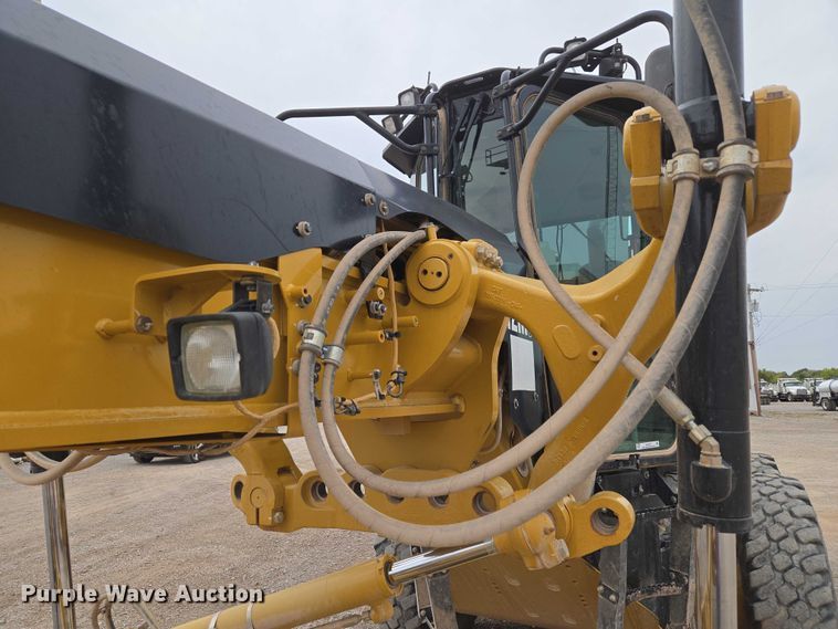 image for item EU3941 2015 Caterpillar 12M3 motor grader