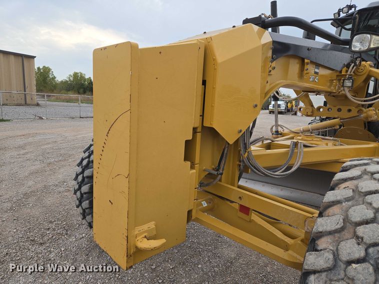 image for item EU3941 2015 Caterpillar 12M3 motor grader
