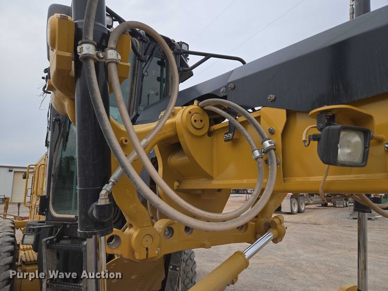 image for item EU3941 2015 Caterpillar 12M3 motor grader