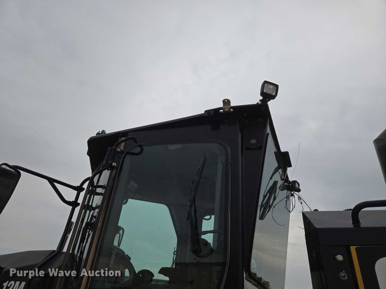 image for item EU3941 2015 Caterpillar 12M3 motor grader
