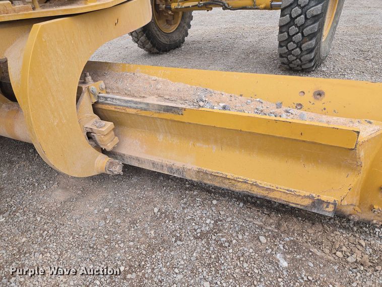 image for item EU3941 2015 Caterpillar 12M3 motor grader