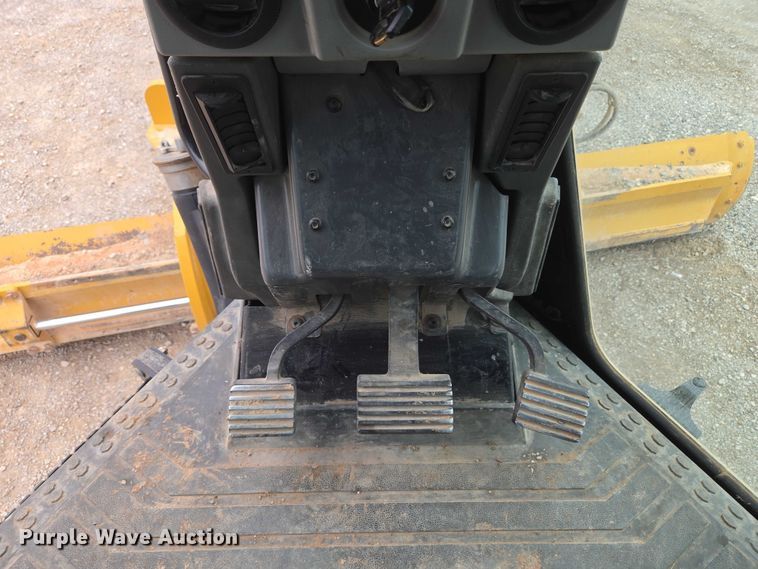 image for item EU3941 2015 Caterpillar 12M3 motor grader