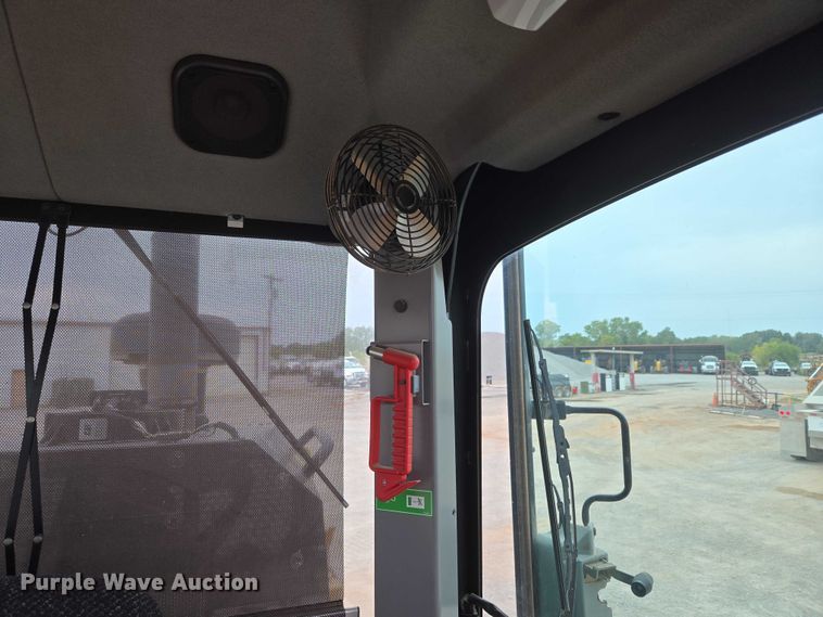 image for item EU3941 2015 Caterpillar 12M3 motor grader