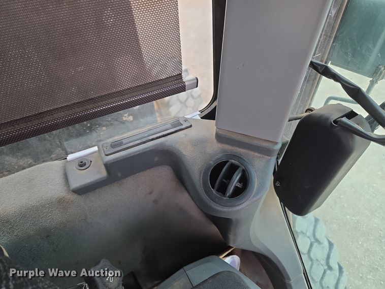 image for item EU3941 2015 Caterpillar 12M3 motor grader