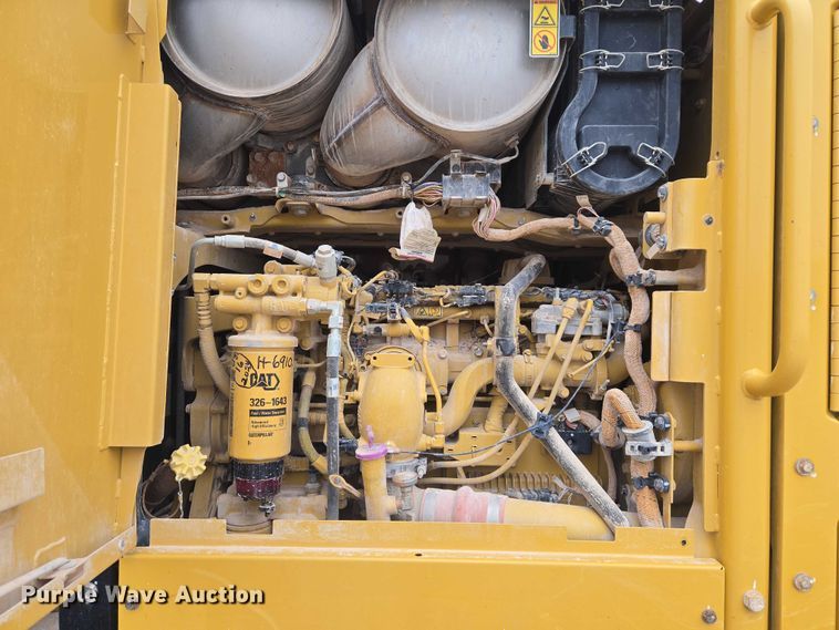 image for item EU3941 2015 Caterpillar 12M3 motor grader