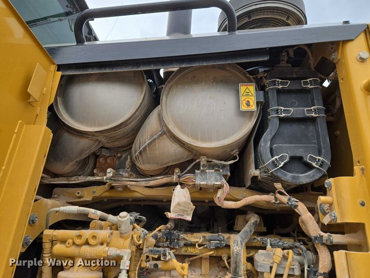 image for item EU3941 2015 Caterpillar 12M3 motor grader